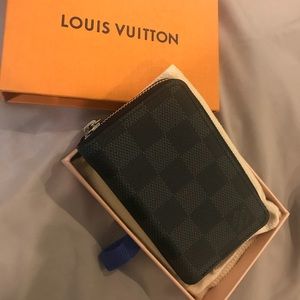 Louis Vuitton Wallet Men’s